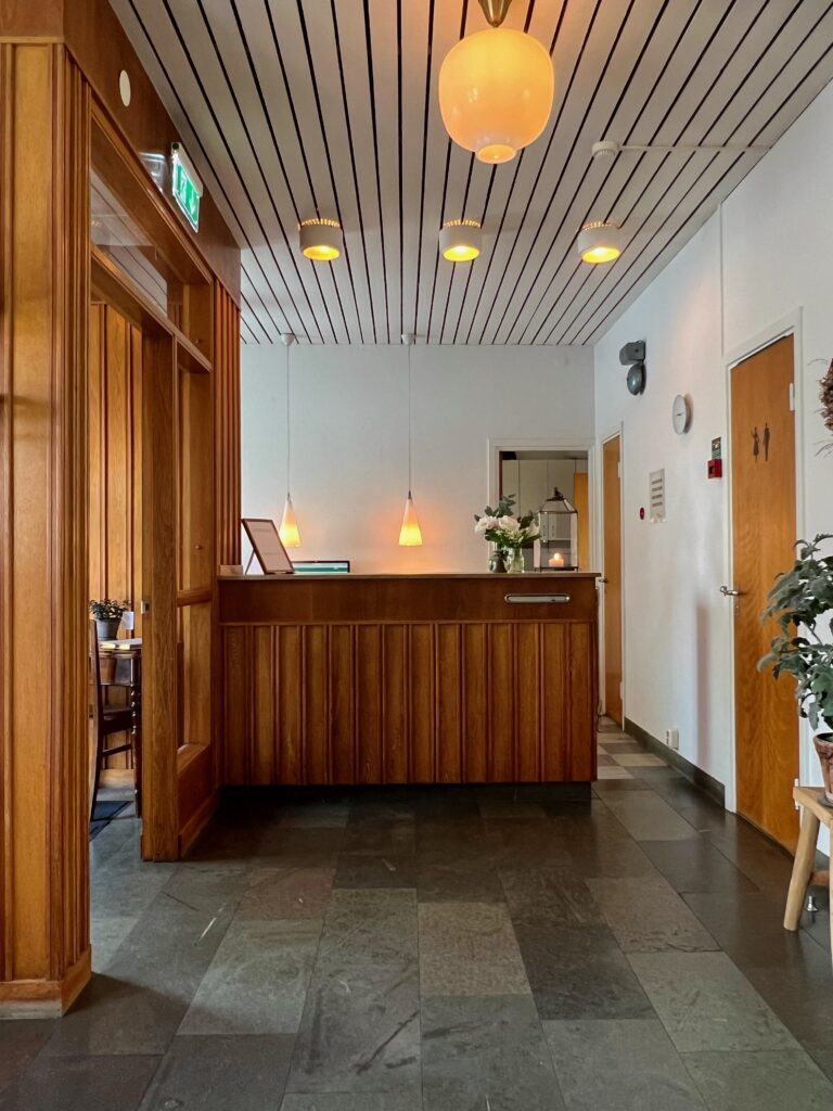 Kontakta oss på Hotel Kockska Gården i Simrishamn